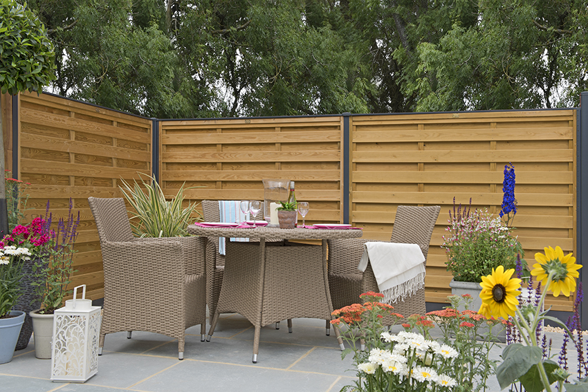 Lifestyle Garden Fence Post