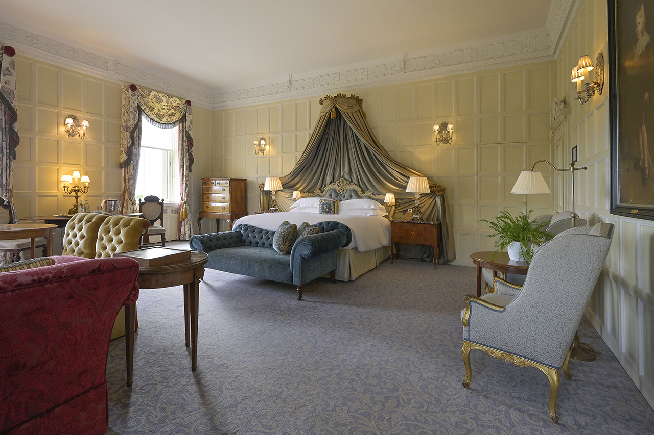 luxury hotel cliveden house berkshire