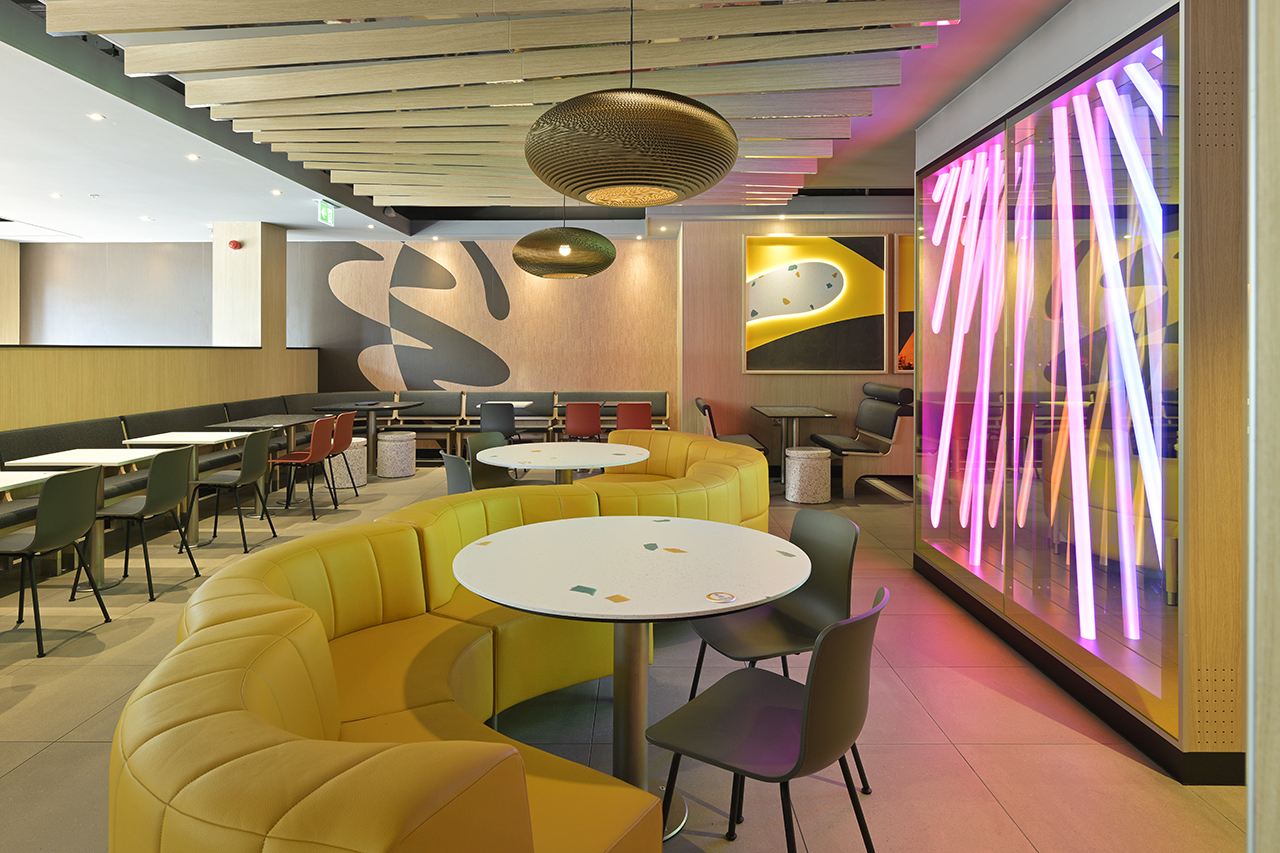 McDonalds Interior Photography