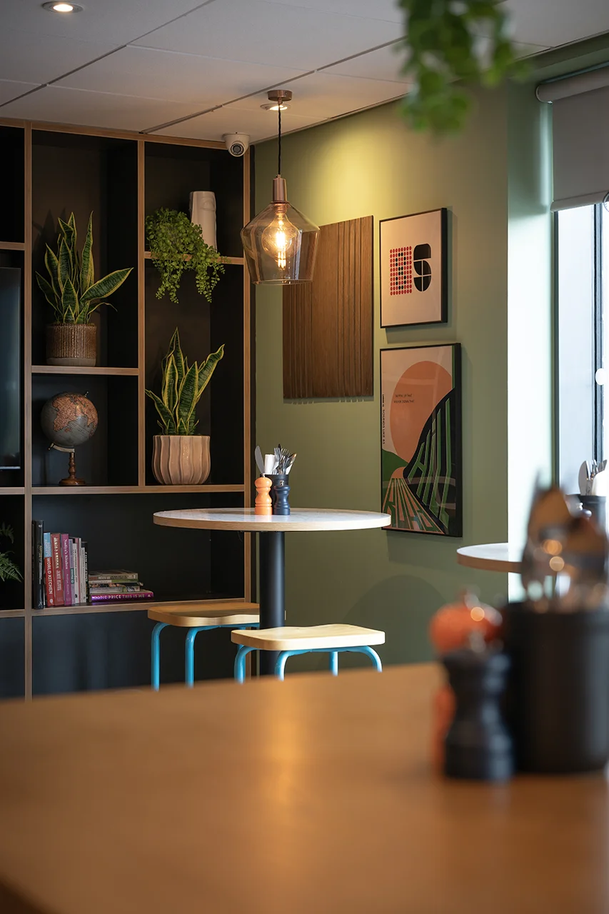 Social Content for Interiors