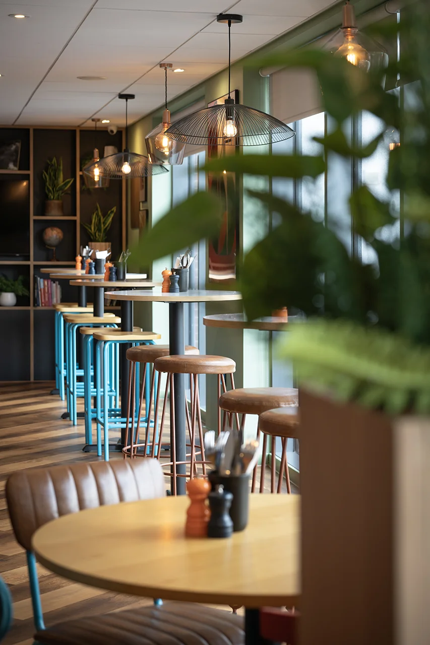 Social Content for Interiors